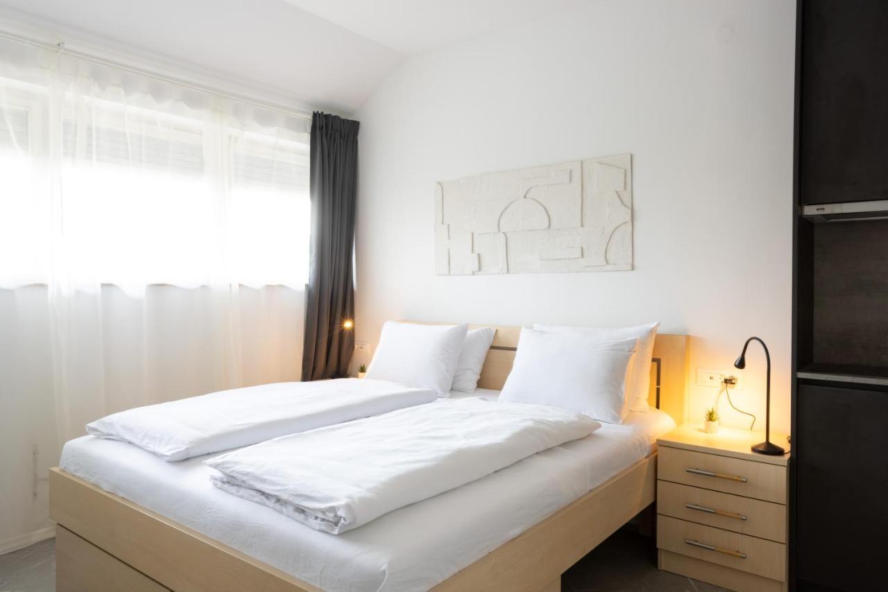 Apartments Trzin-Mlake W Free Parking Eksteriør bilde